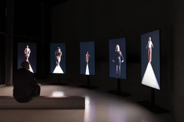 Woman's Work | Foto: © Loet Koreman